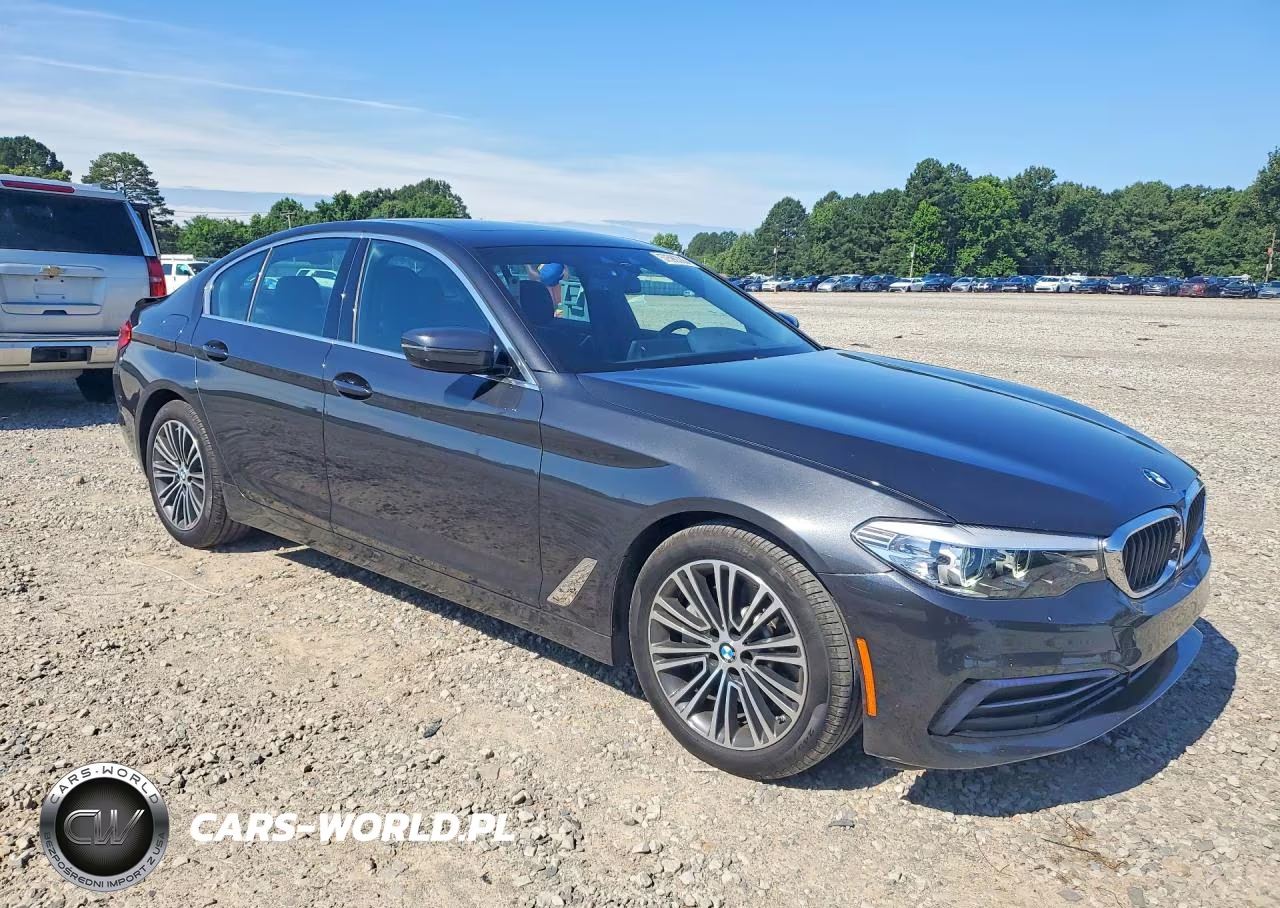 2019 BMW 530 I VIN:WBAJA5C5XKBX46899 - 4