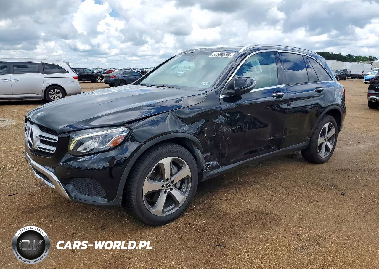 2018 Mercedes-Benz Glc 300 – zdjęcie 1 z 12