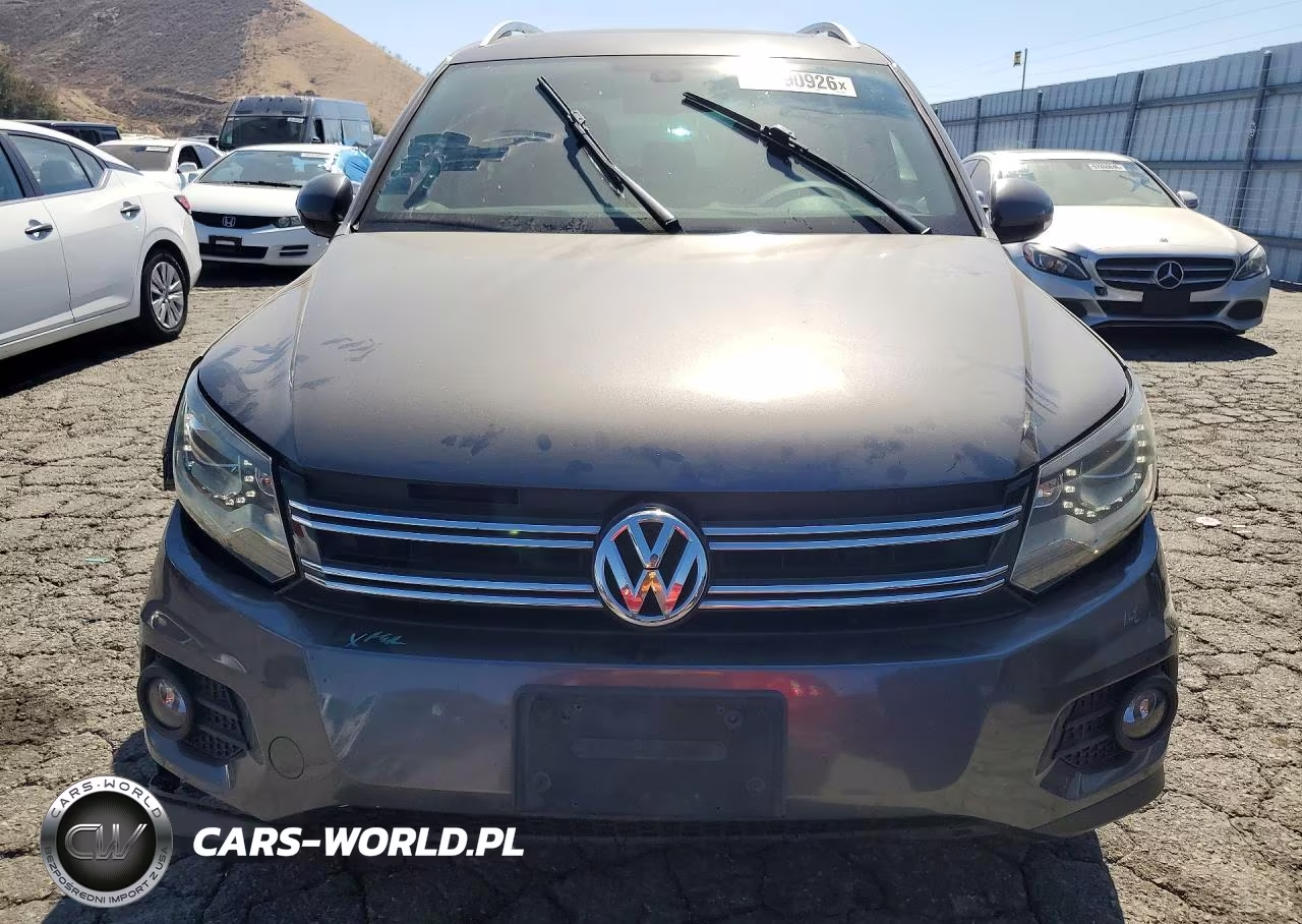 2016 Volkswagen Tiguan S VIN:WVGAV7AX5GW575207 - 5