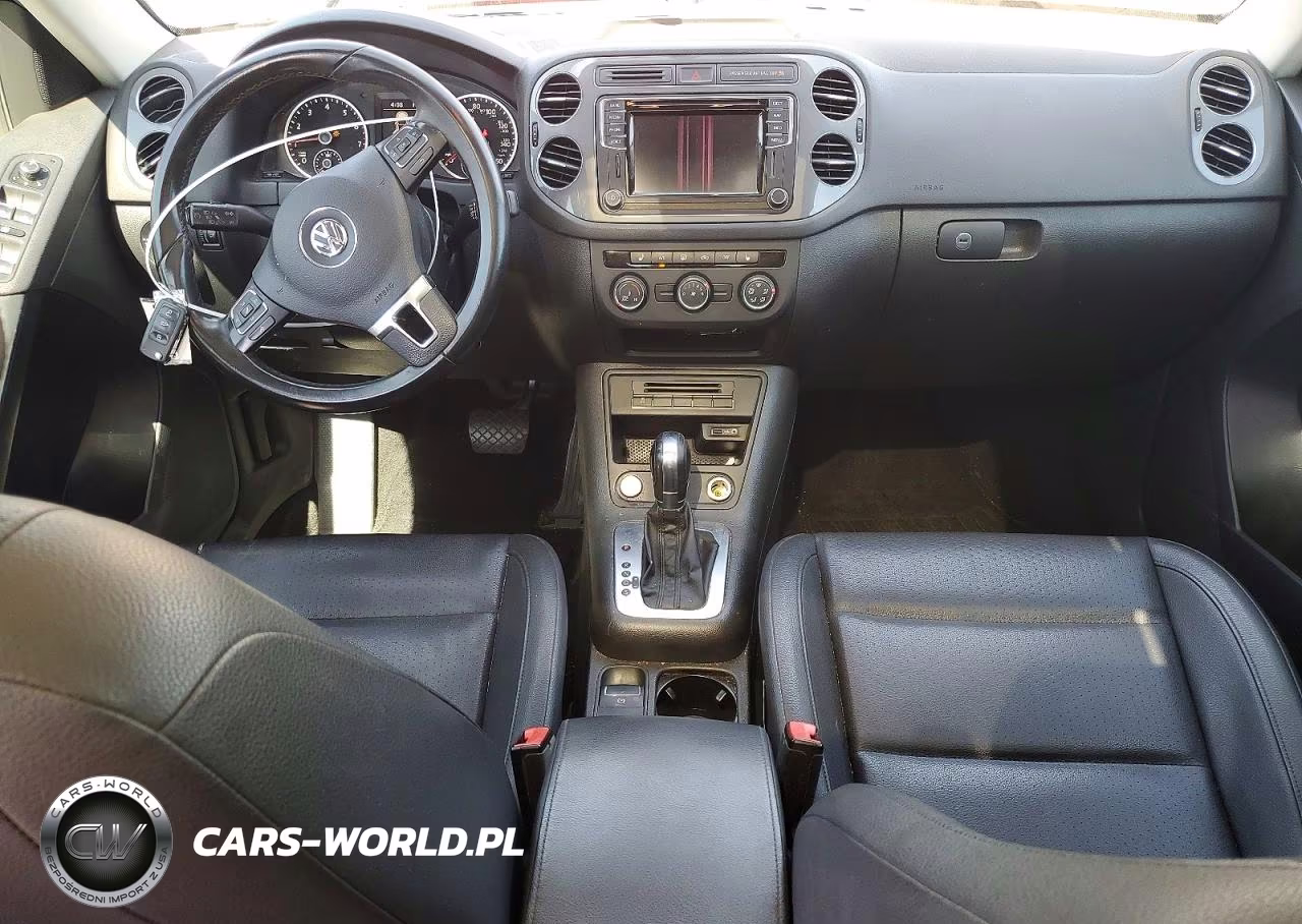 2016 Volkswagen Tiguan S VIN:WVGAV7AX5GW575207 - 8