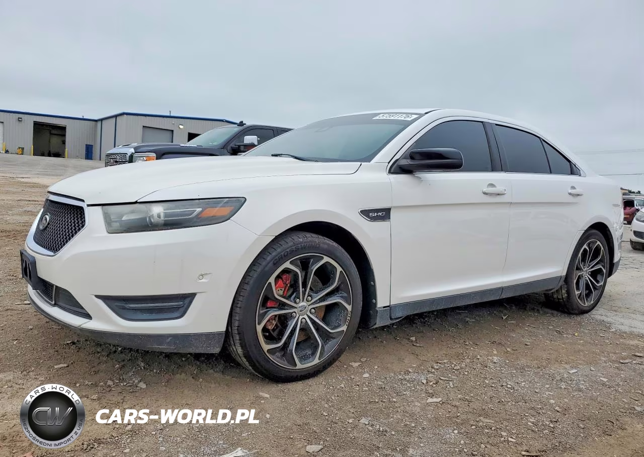 2013 Ford Taurus Sho