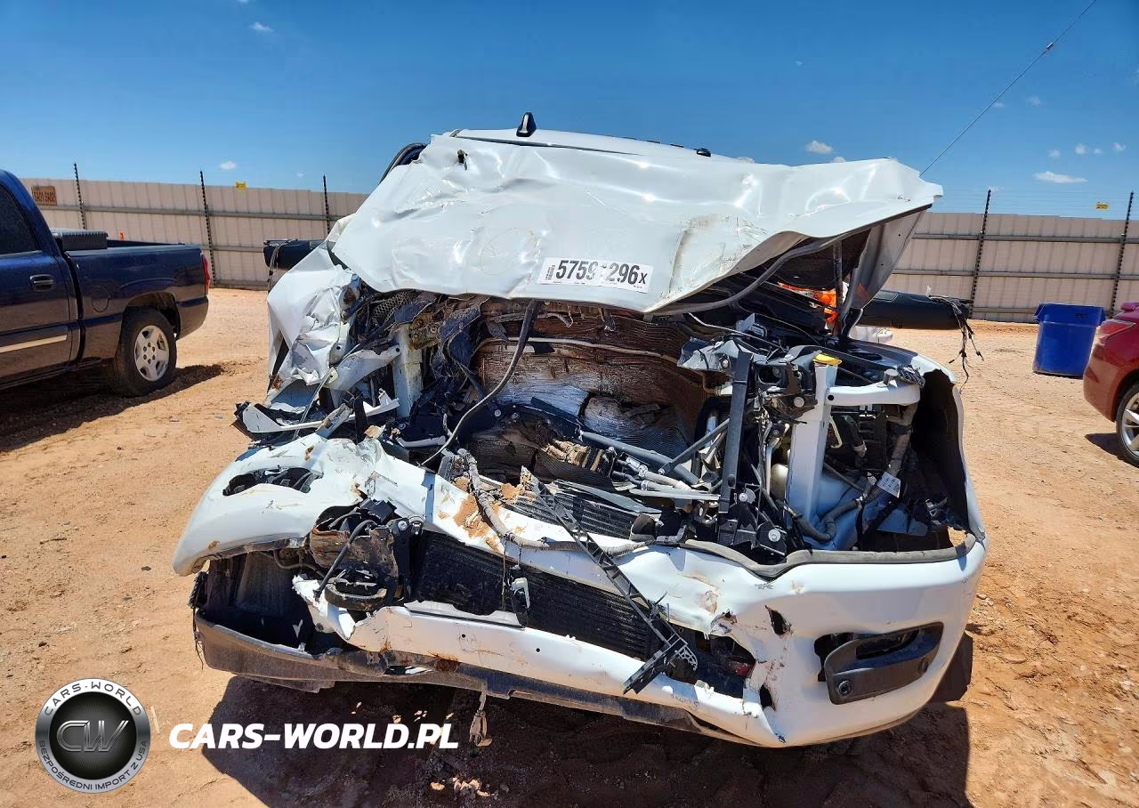 2025 Ram 2500 Laramie VIN:3C6UR5FLXSG567750 - 5