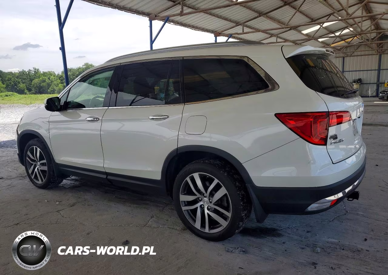 2017 Honda Pilot Touring VIN:5FNYF6H92HB013109 - 2