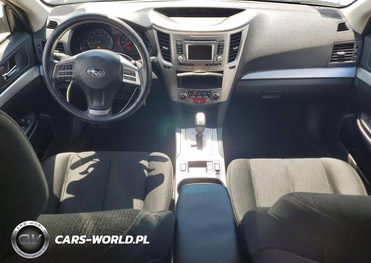 2014 Subaru Outback 2.5I Premium VIN:4S4BRBCC6E3301941 - 8