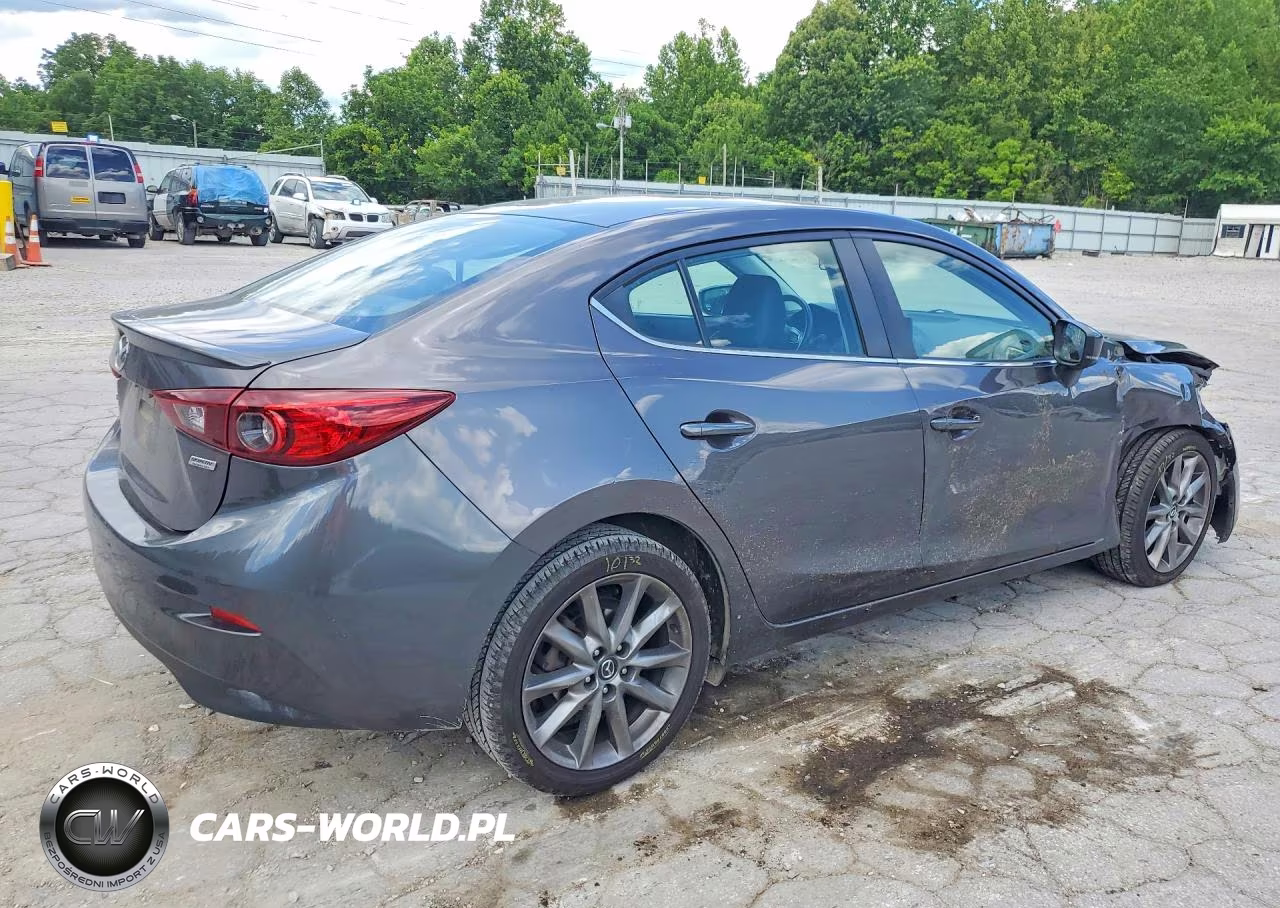 2018 Mazda 3 Touring VIN:3MZBN1V32JM251701 - 3