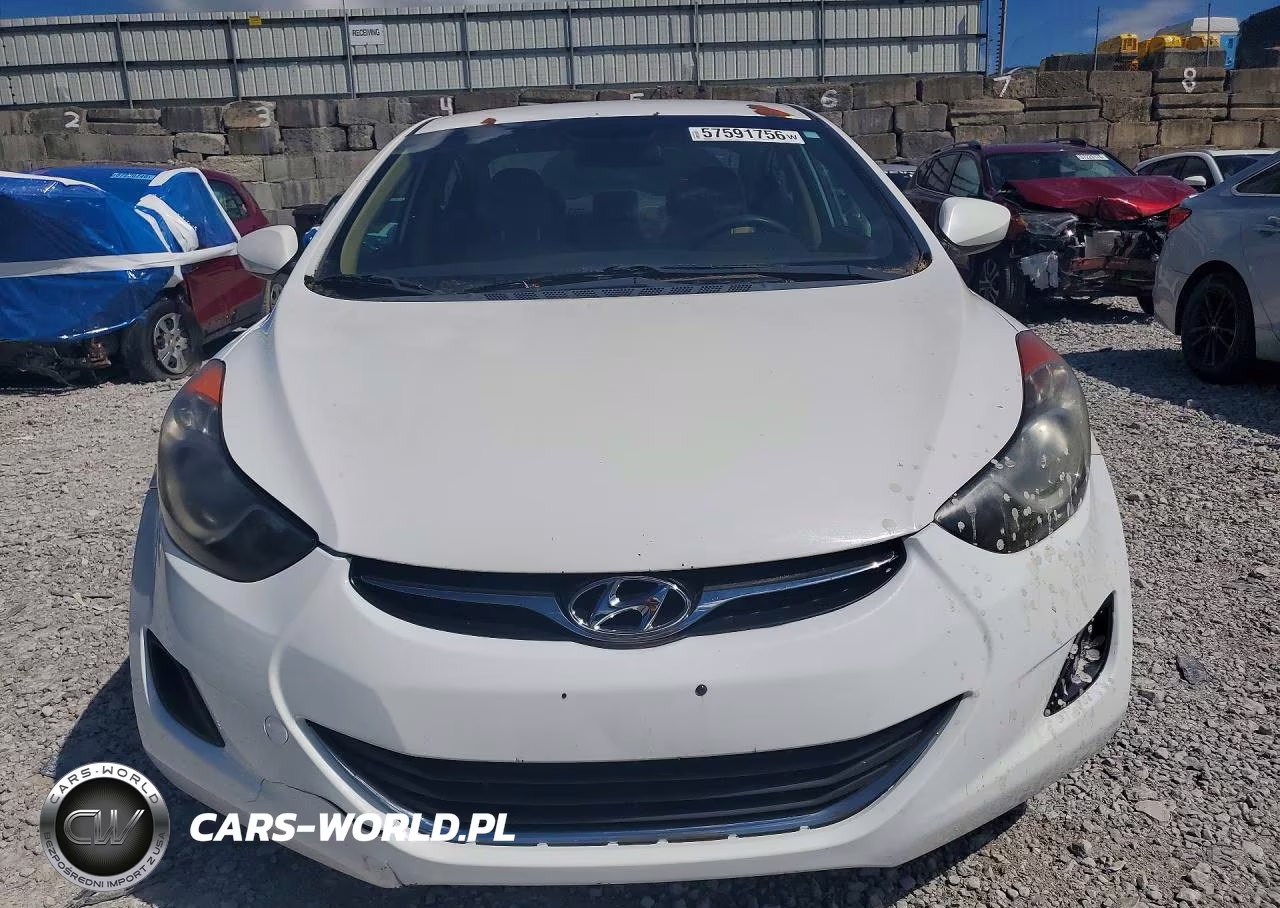 2012 Hyundai Elantra Gls VIN:5NPDH4AE2CH071137 - 5