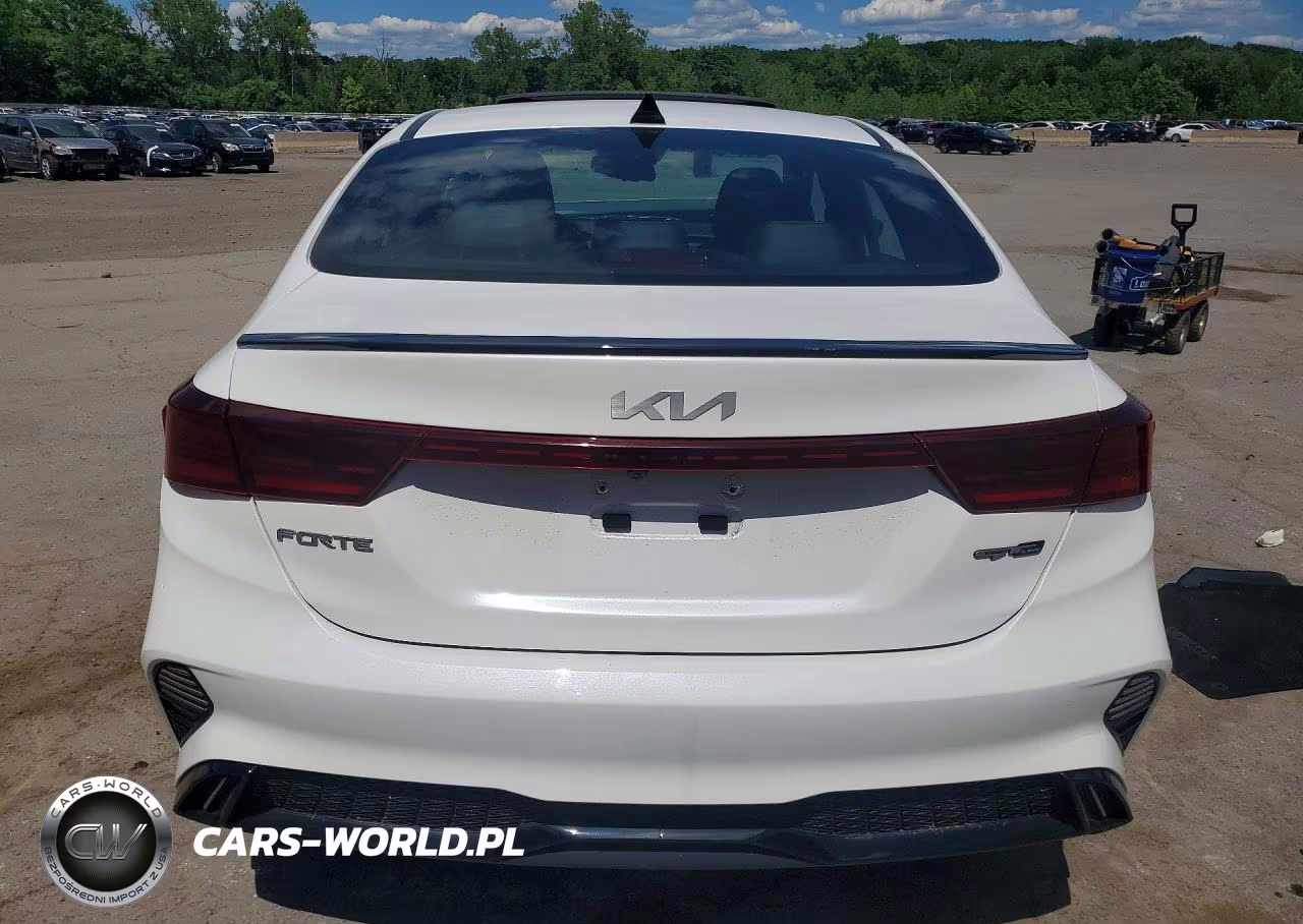 2023 Kia Forte Gt Line VIN:3KPF54AD6PE619711 - 6