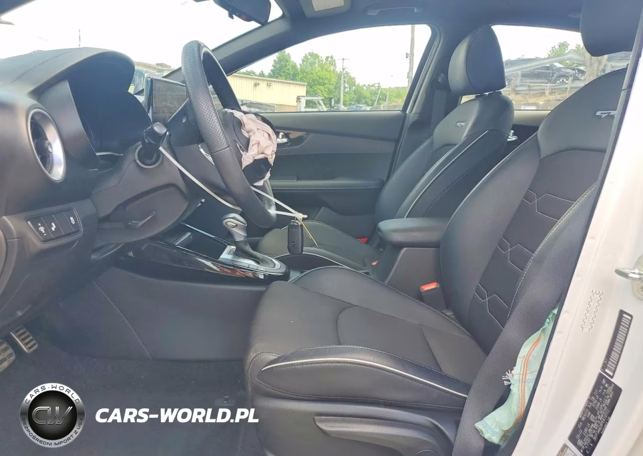 2023 Kia Forte Gt Line VIN:3KPF54AD6PE619711 - 7