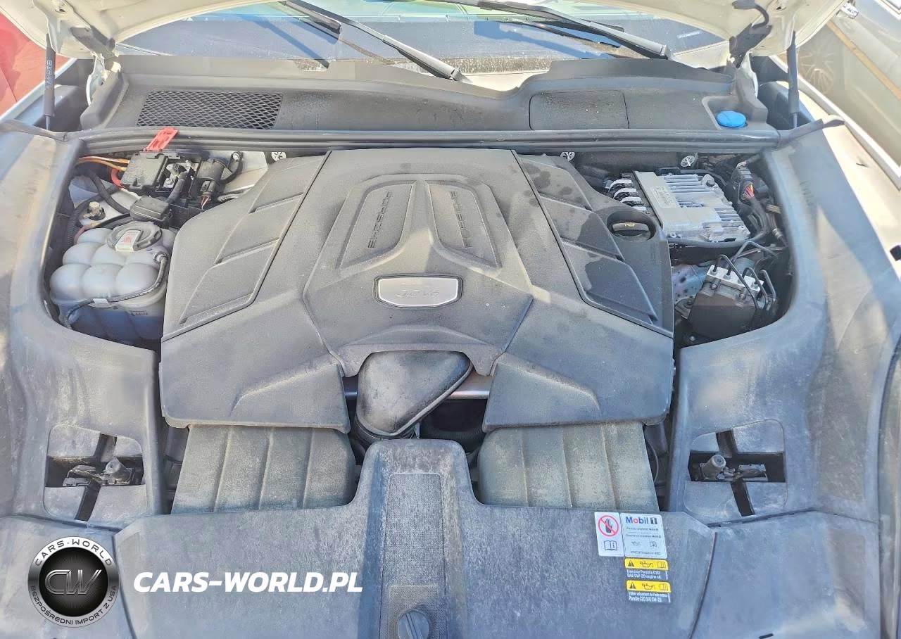 2023 Porsche Cayenne Base VIN:WP1AA2AY8PDA01979 - 12