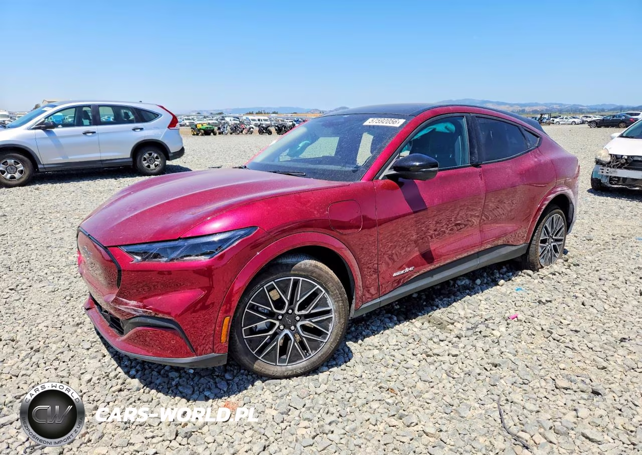 2025 Ford Mustang Mach-E Premium – zdjęcie 1 z 12