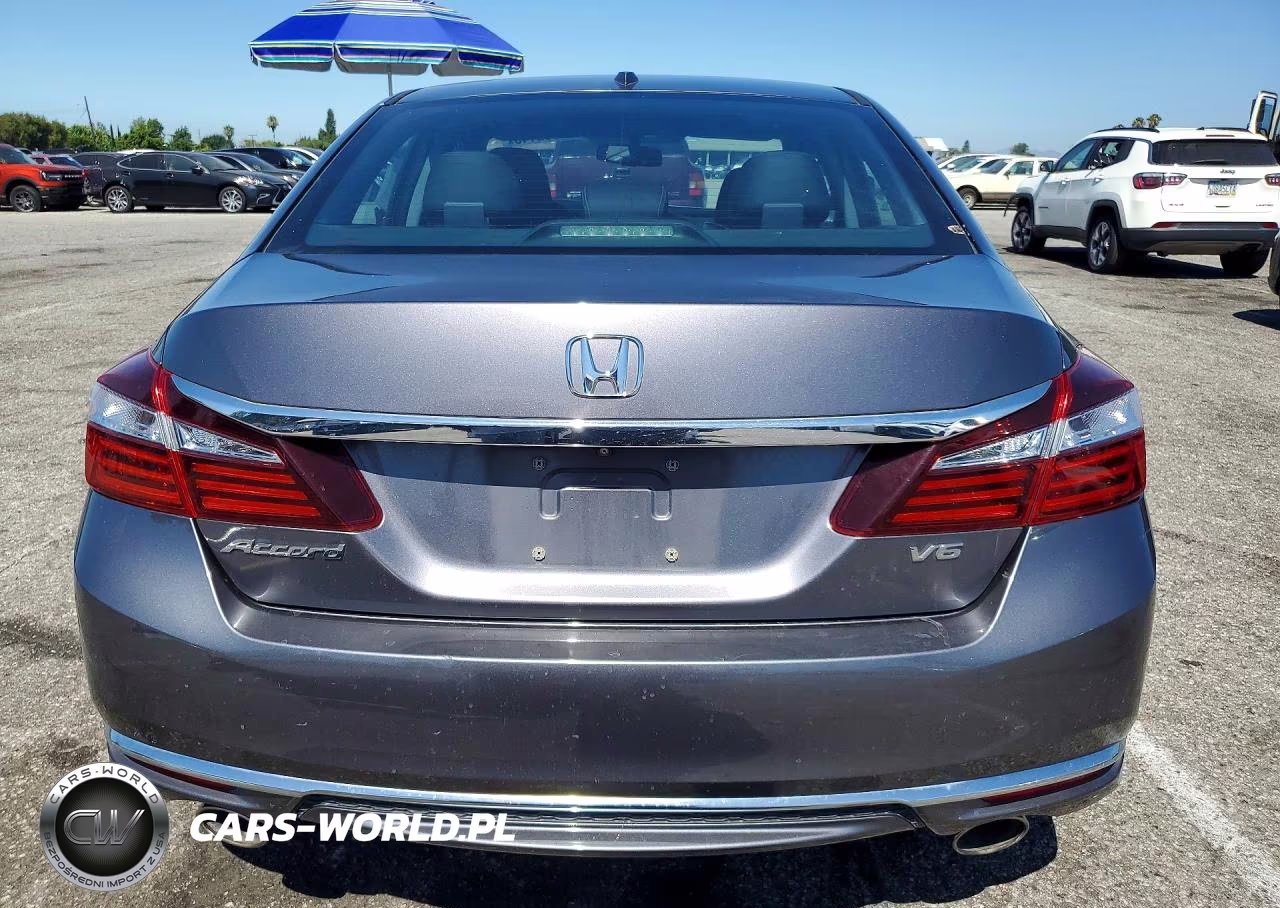 2017 Honda Accord Exl VIN:1HGCR3F84HA032460 - 6