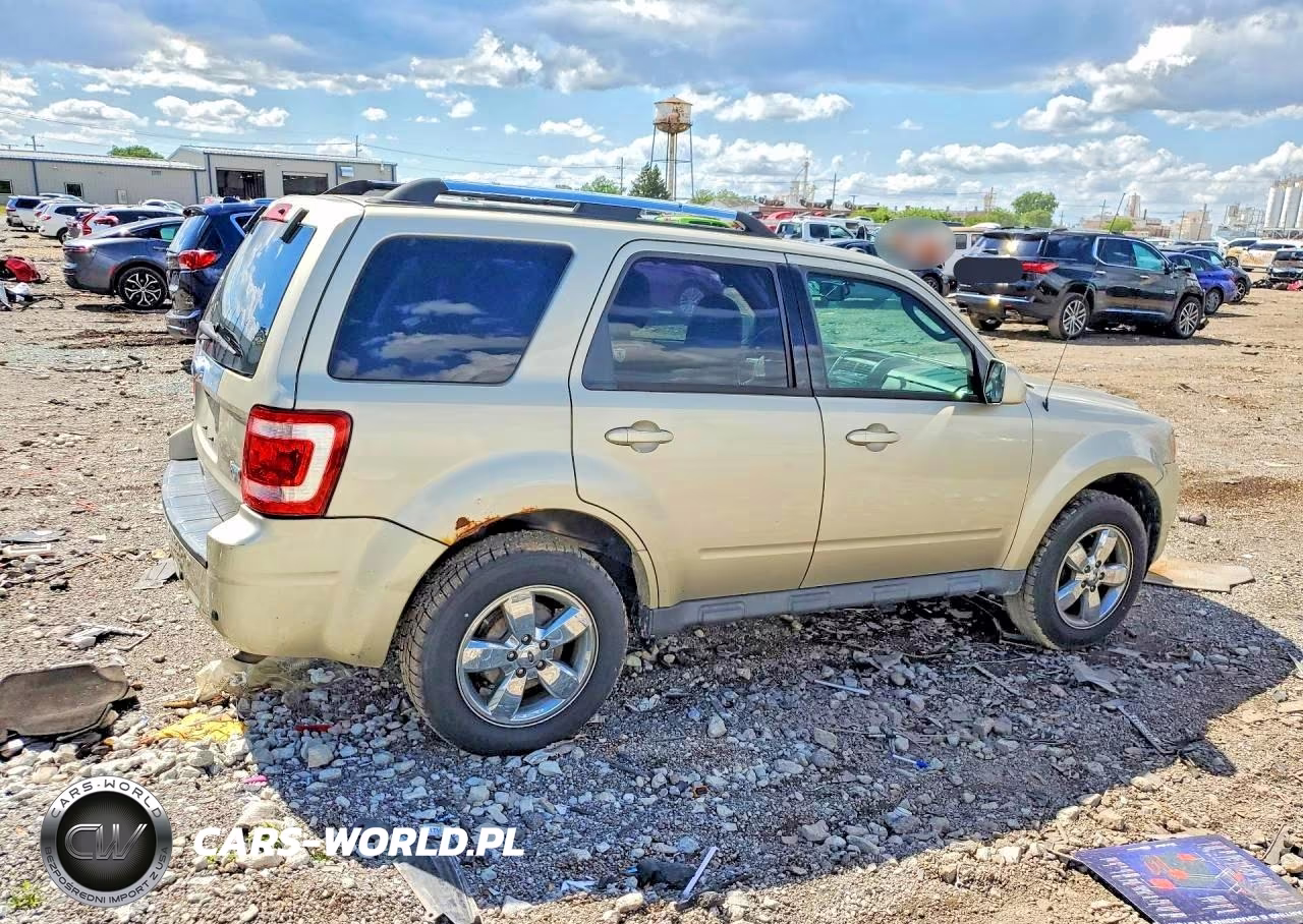 2012 Ford Escape VIN:1FMCU9EG9CKB75900 - 3