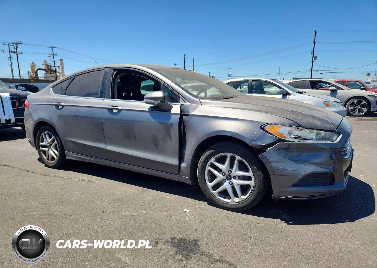 2013 Ford Fusion Se – zdjęcie 1 z 12