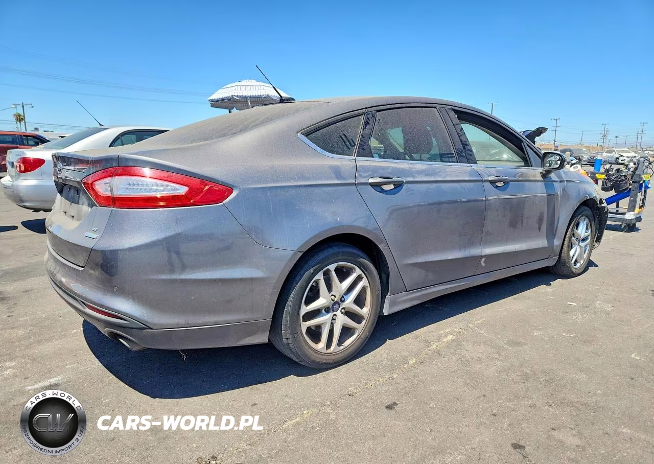 2013 Ford Fusion Se VIN:3FA6P0HR2DR371276 - 3