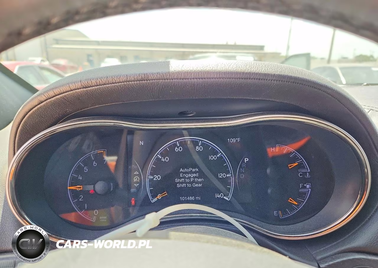 2020 Jeep Grand Cherokee Overland VIN:1C4RJECGXLC257972 - 9