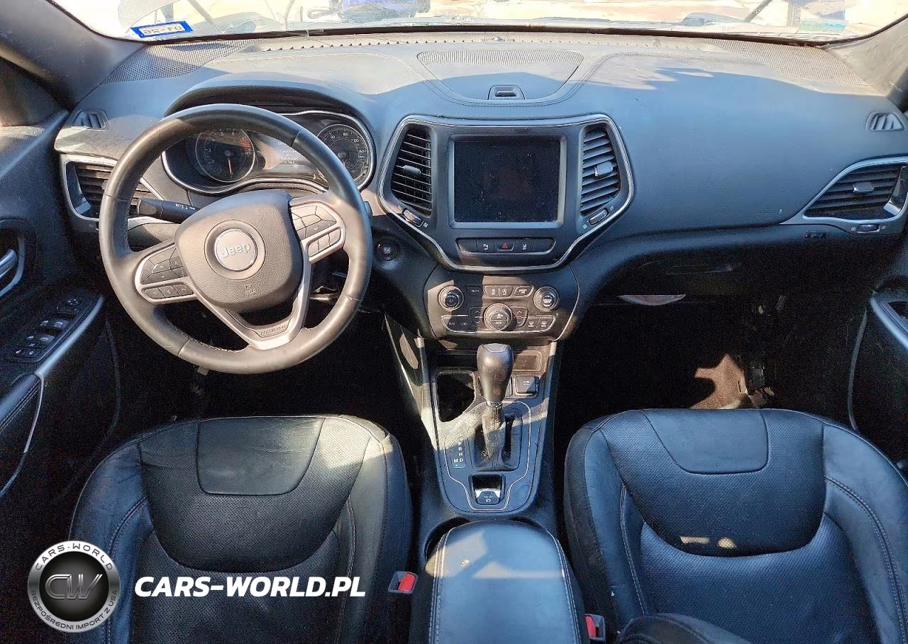 2021 Jeep Cherokee Latitude Lux VIN:1C4PJLMX2MD220694 - 8