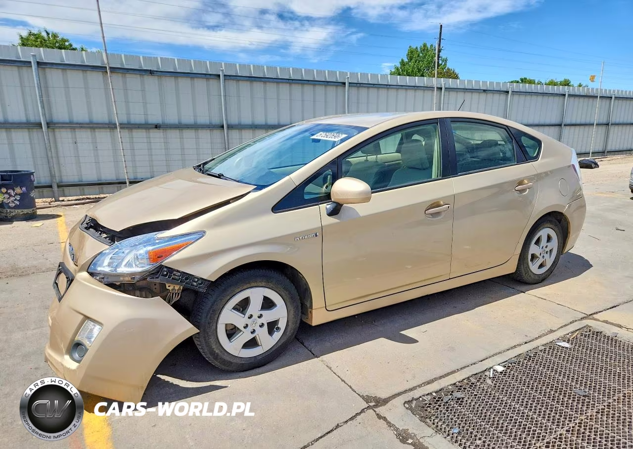 2011 Toyota Prius Two – zdjęcie 1 z 12