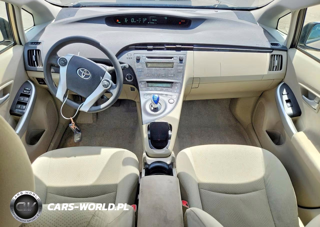 2011 Toyota Prius Two VIN:JTDKN3DU4B1477133 - 8