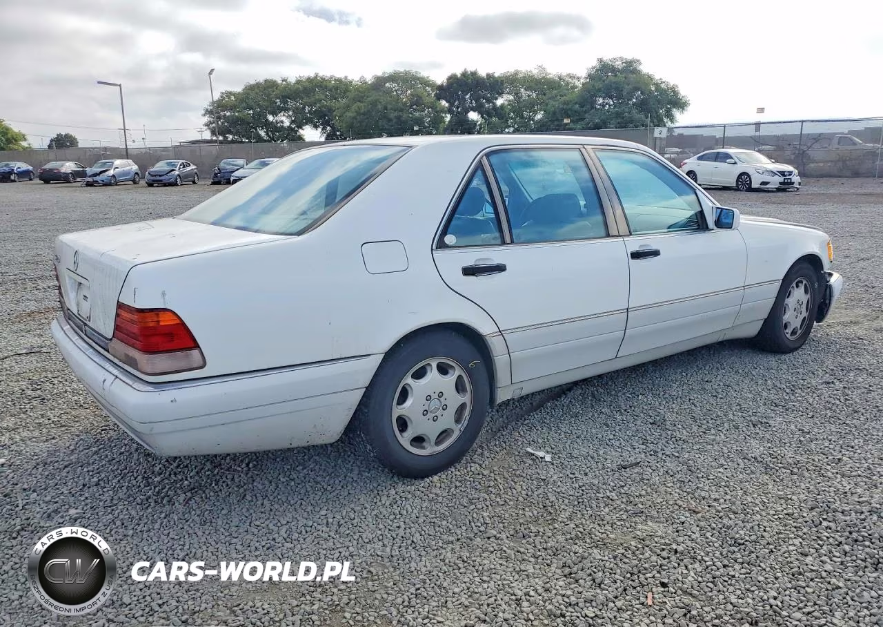 1996 Mercedes-Benz S 420 VIN:WDBGA43E8TA299826 - 3