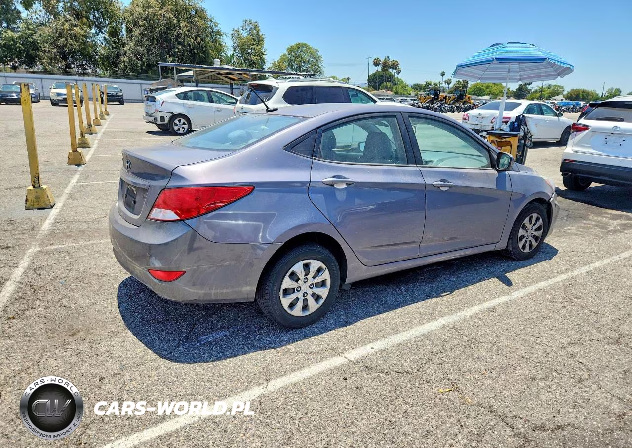 2017 Hyundai Acc VIN:KMHCT4AE0HU297843 - 3