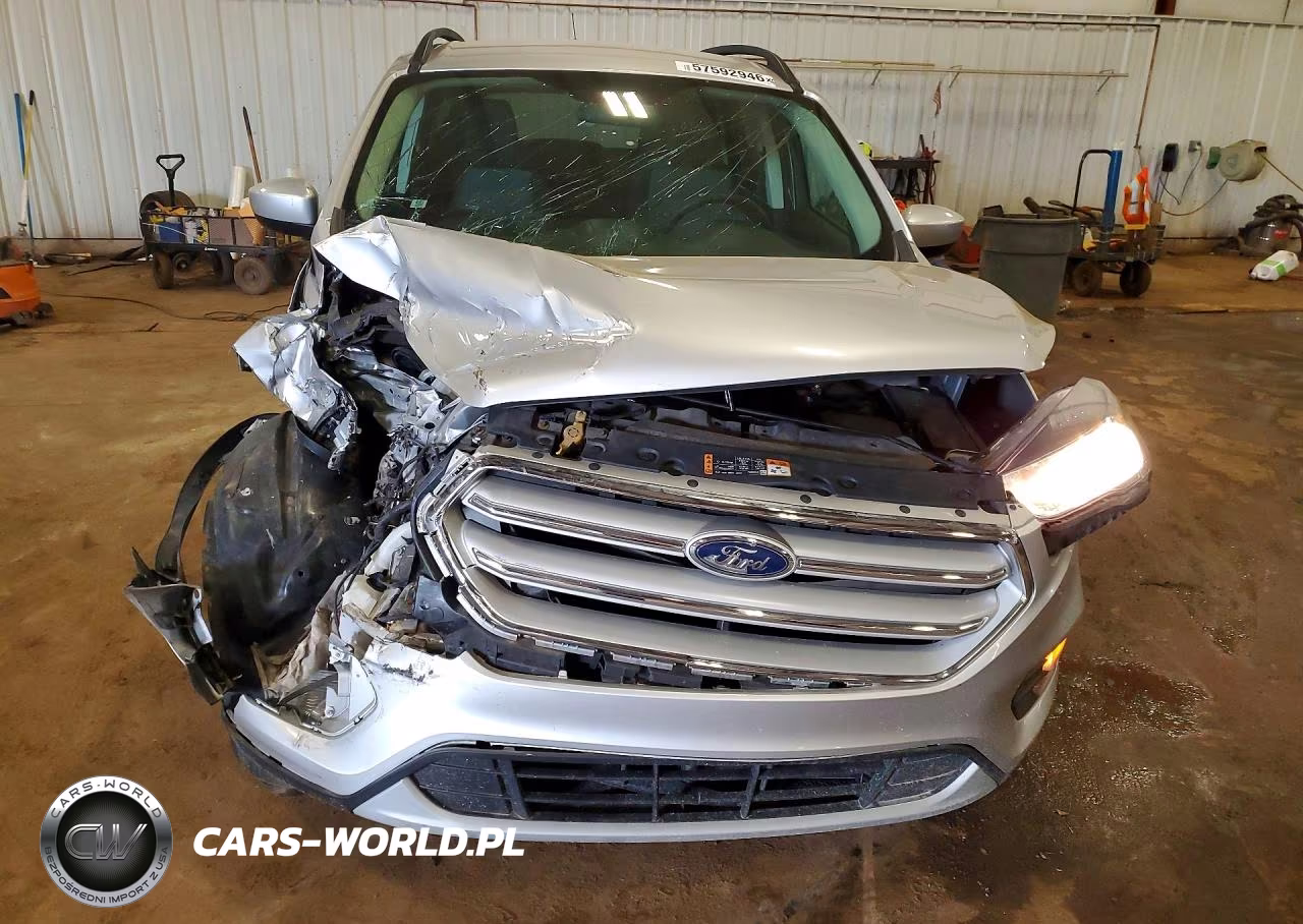 2018 Ford Escape Se VIN:1FMCU0GD5JUC03434 - 5