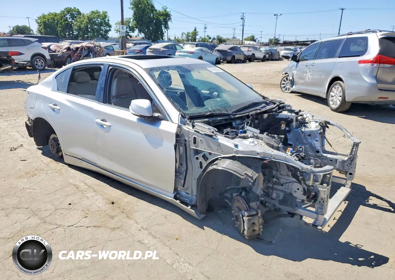 2019 Infiniti Q50 3.0T Luxe VIN:JN1EV7AP4KM512077 - 4