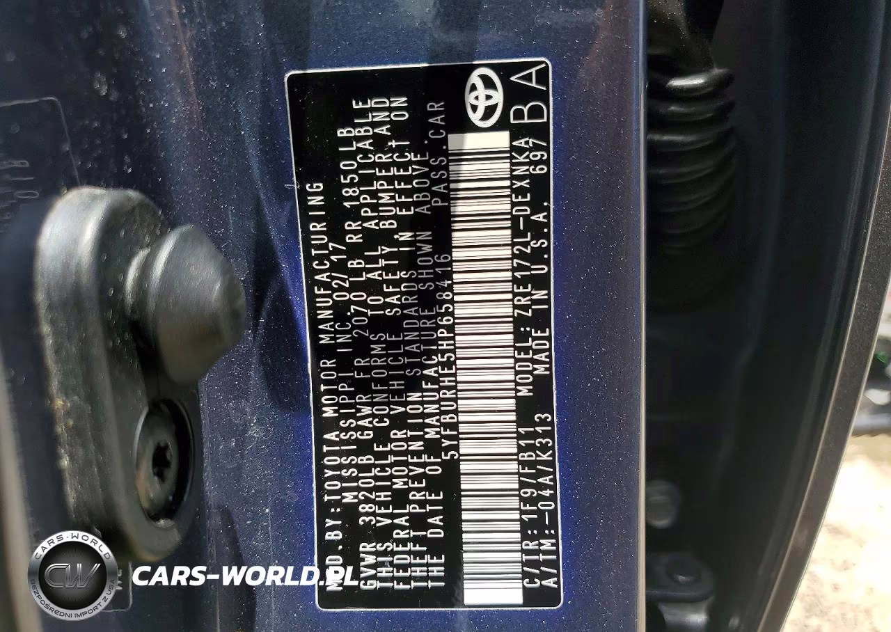 2017 Toyota Corolla Le VIN:5YFBURHE5HP658416 - 13