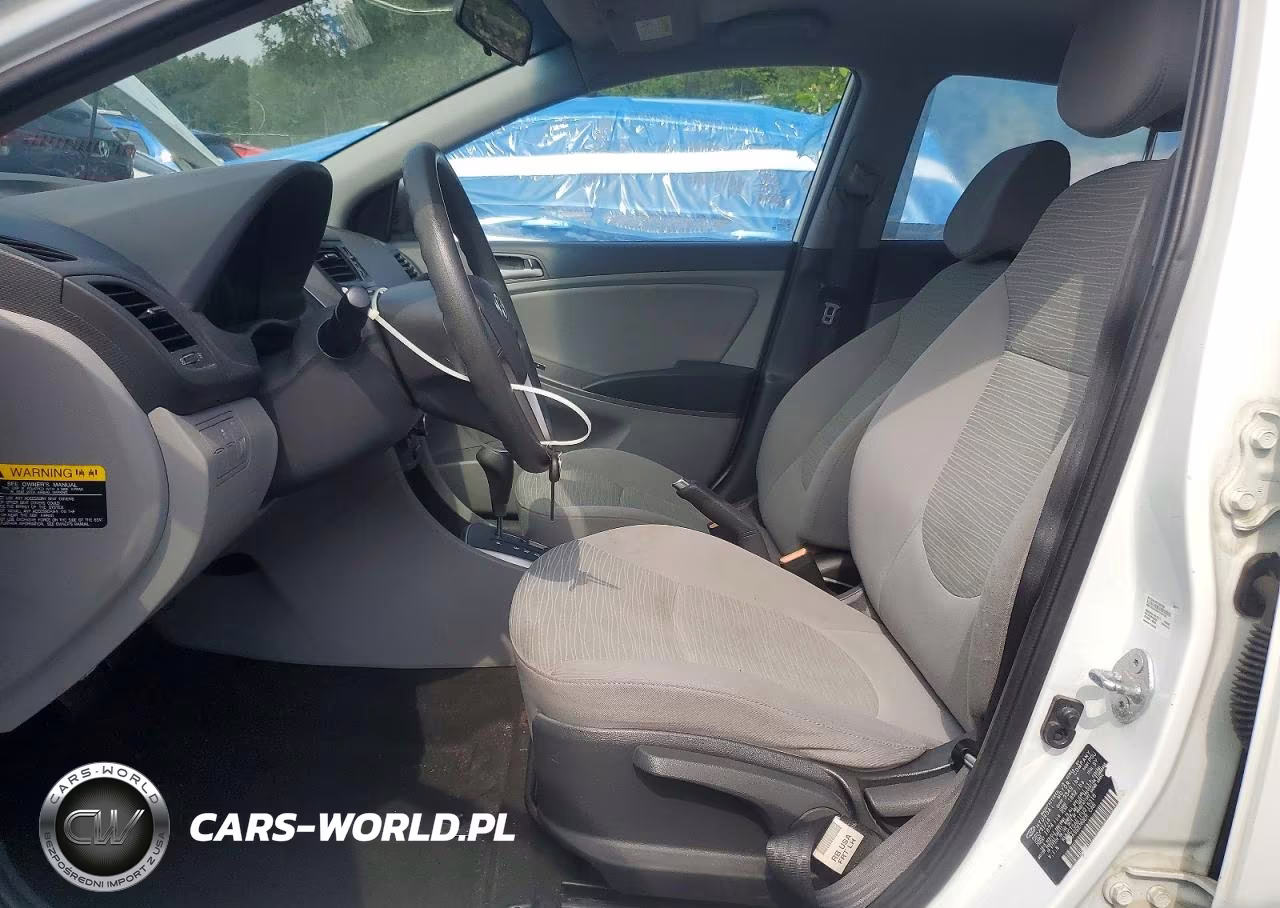 2015 Hyundai Accent Gs VIN:KMHCT5AE1FU216318 - 7