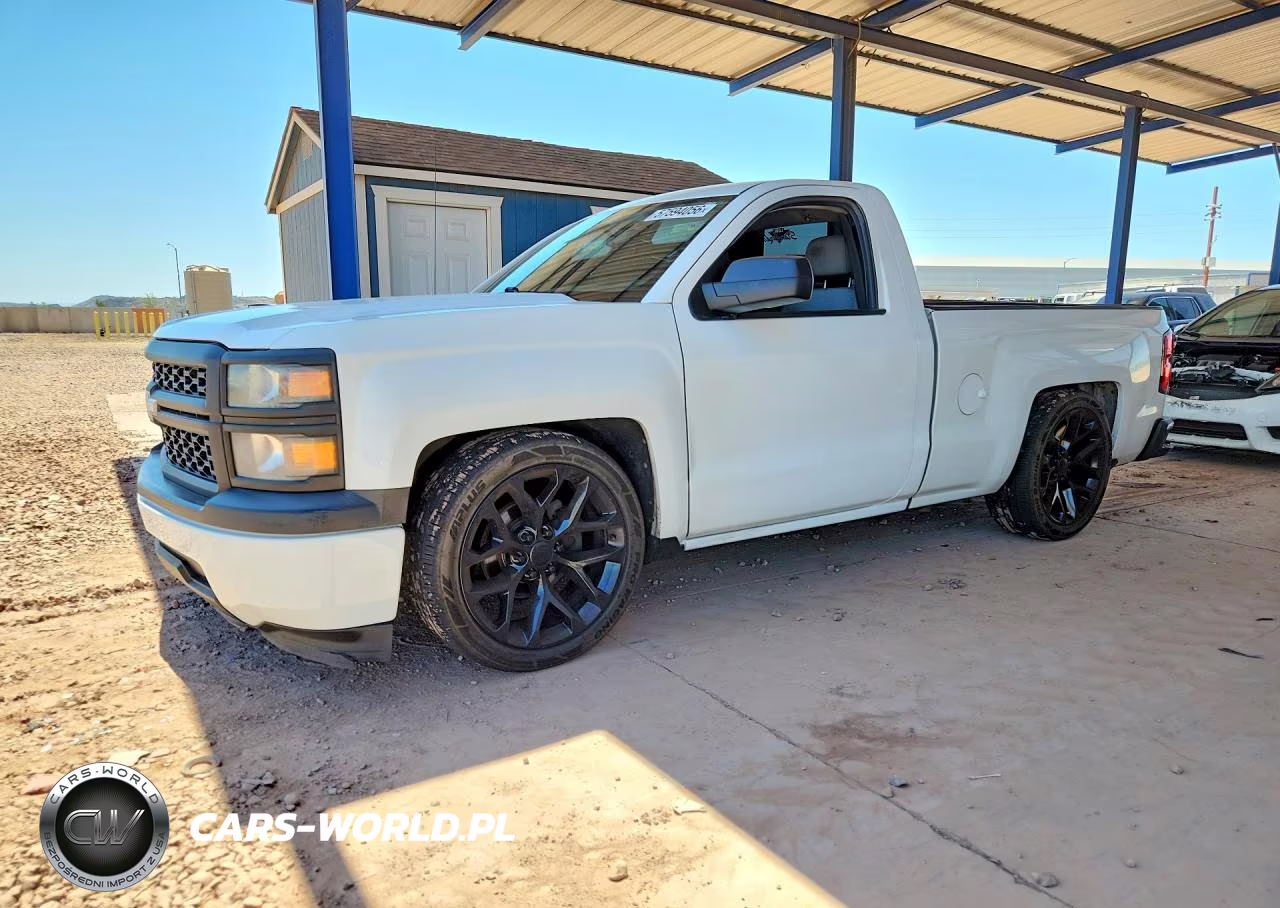 2015 Chevrolet Silverado C1500 – zdjęcie 1 z 12