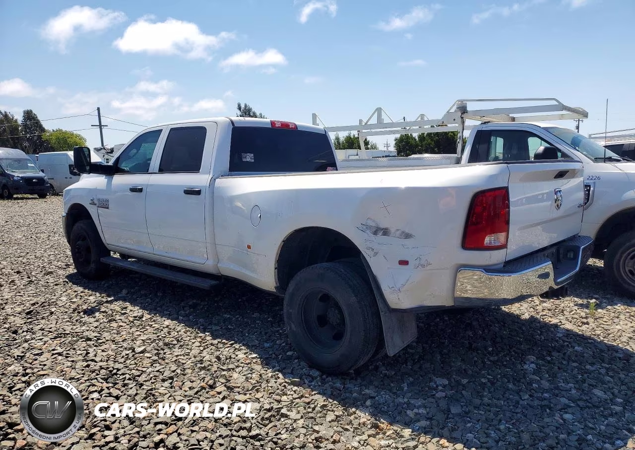 2018 Ram 3500 St VIN:3C63RRGL5JG120386 - 2