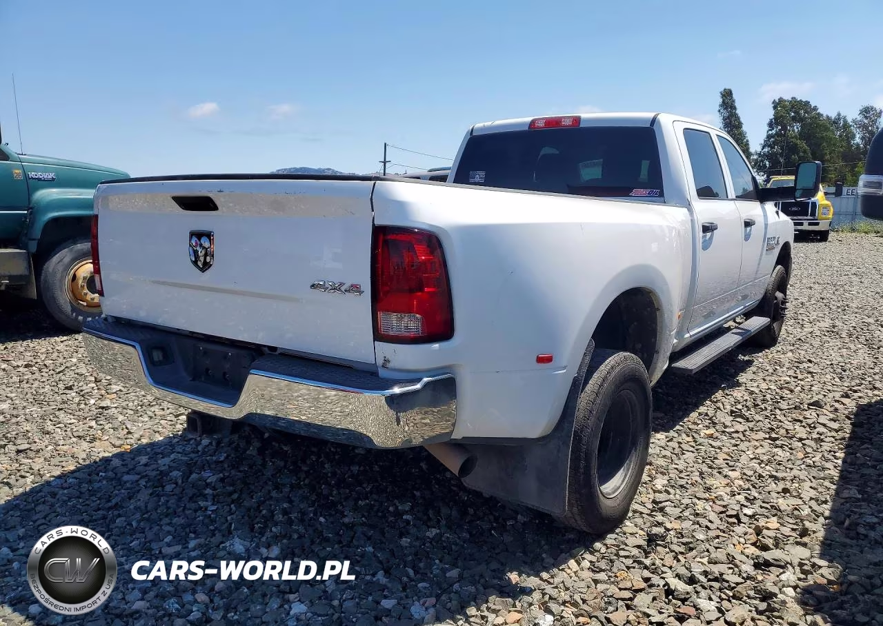 2018 Ram 3500 St VIN:3C63RRGL5JG120386 - 3