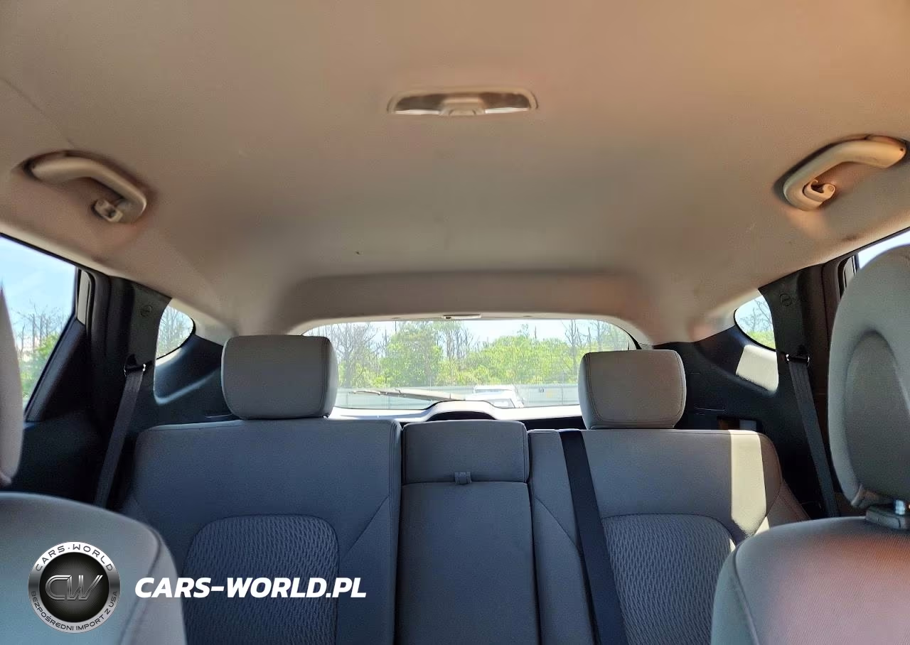 2013 Hyundai Santa Fe Sport 2.4L VIN:5XYZT3LB1DG114246 - 10