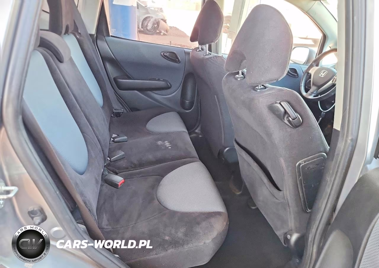 2008 Honda Fit Sport VIN:JHMGD38638S014700 - 10