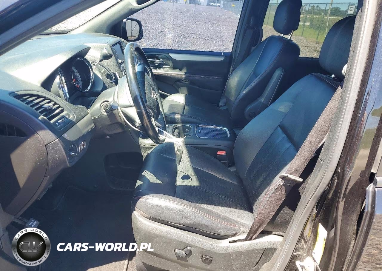 2018 Dodge Grand Caravan Gt VIN:2C4RDGEG7JR345527 - 7