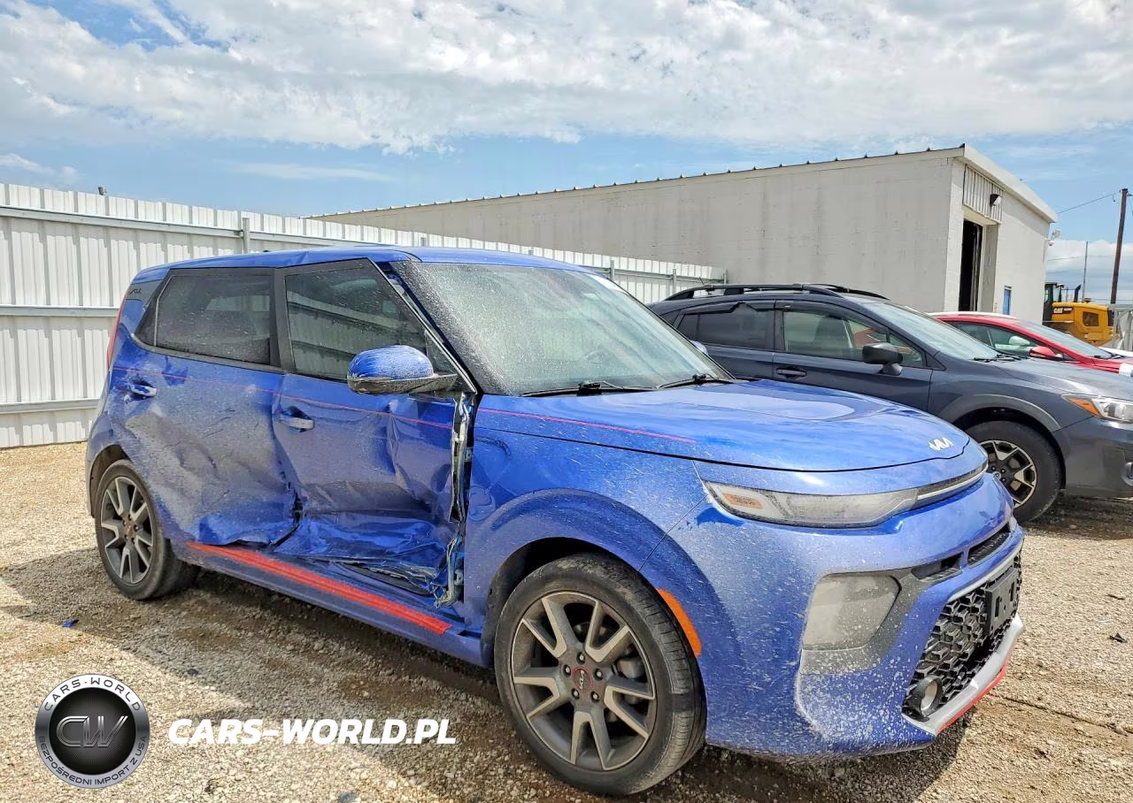 2022 Kia Soul Gt Line VIN:KNDJ63AU4N7825804 - 4