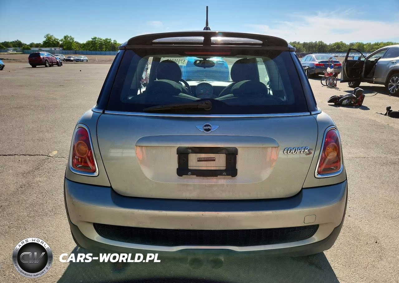 2008 Mini Cooper S VIN:WMWMF73598TT90233 - 6