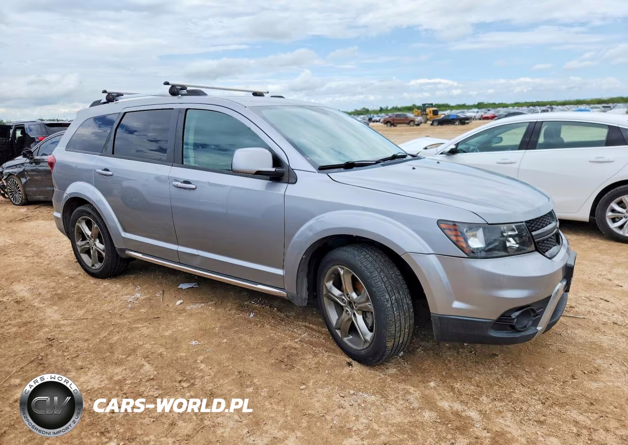 2016 Dodge Journey Crossroad VIN:3C4PDCGB3GT178624 - 4