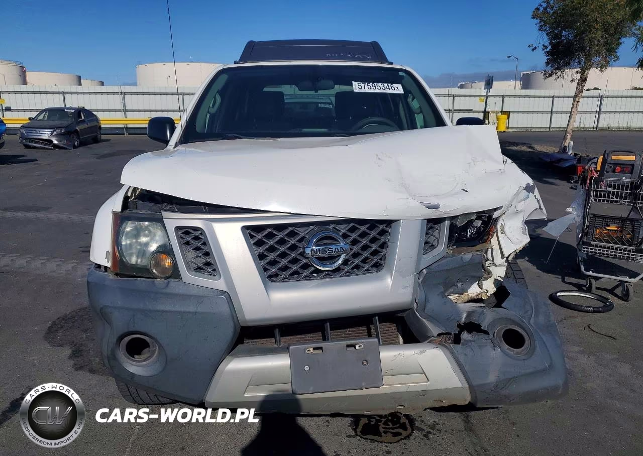 2013 Nissan Xterra X VIN:5N1AN0NU6DN811811 - 5