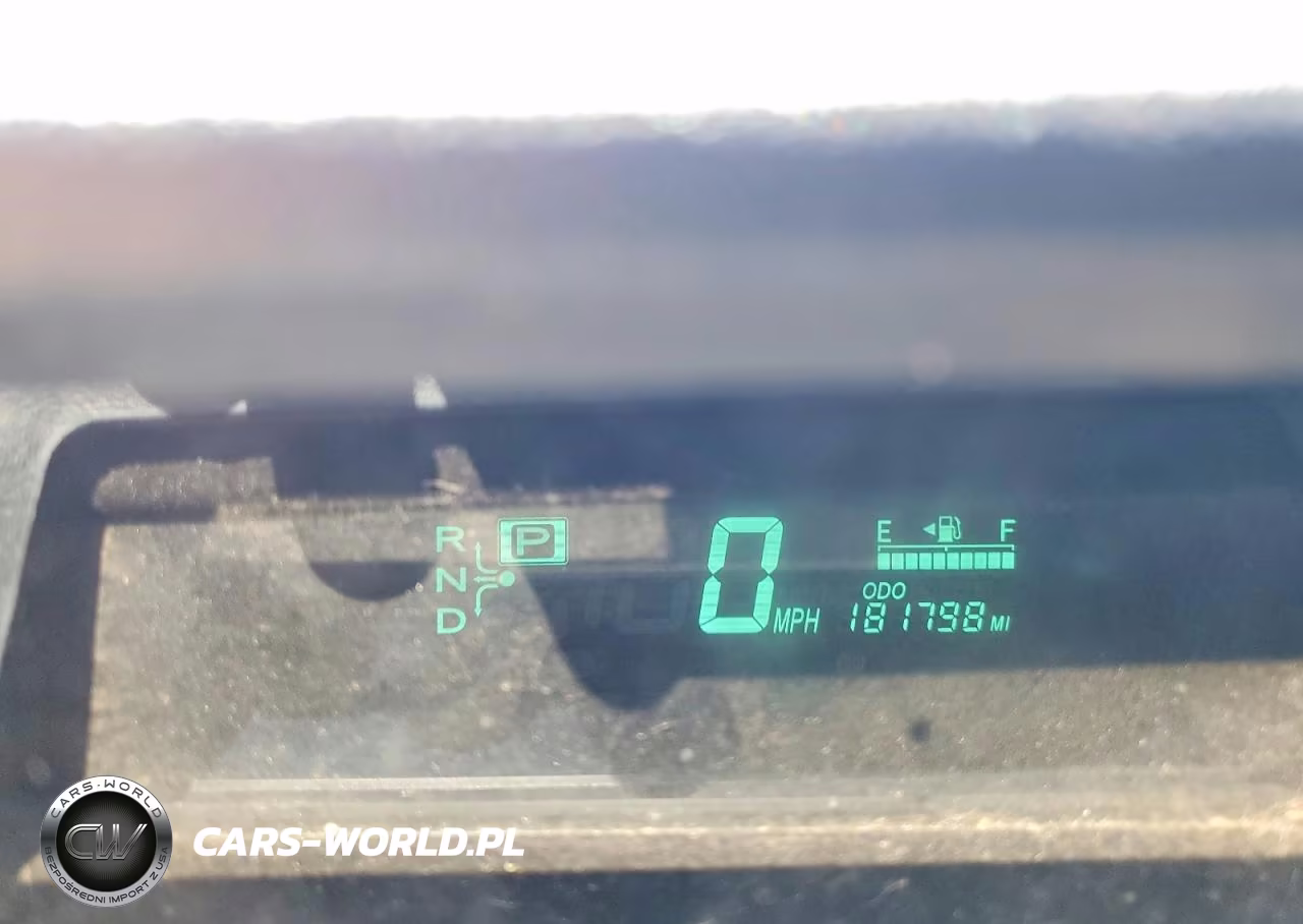 2005 Toyota Prius Base VIN:JTDKB20UX53027097 - 9