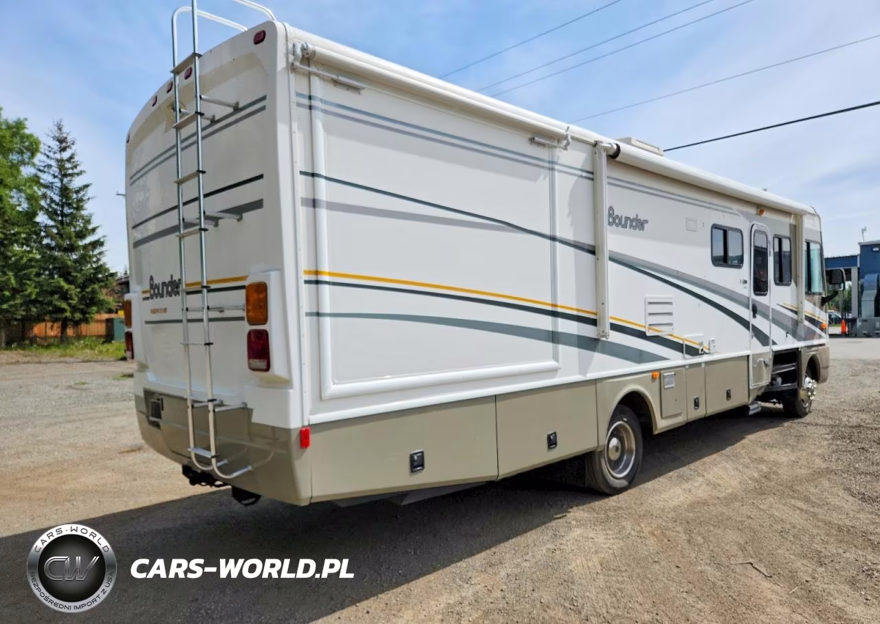 2004 Workhorse Custom Chassis Motorhome Chassis W22 VIN:5B4MP67G143391429 - 4