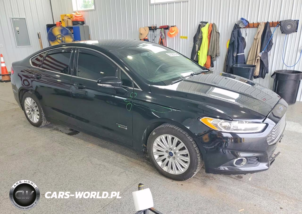 2016 Ford Fusion Se Phev VIN:3FA6P0PU4GR322123 - 4