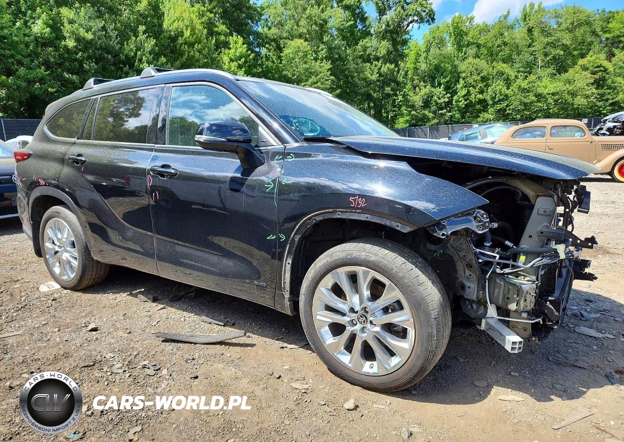 2023 Toyota Higlander Hybrid VIN:5TDXBRCH8PS581821 - 4
