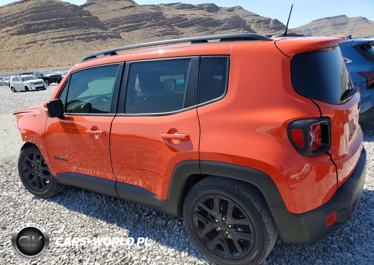 2018 Jeep Renegade Latitude VIN:ZACCJABB1JPH78284 - 2