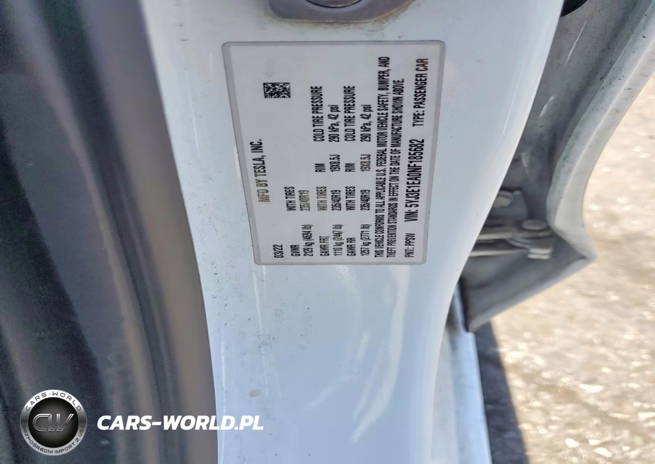 2022 Tesla Model 3 VIN:5YJ3E1EA0NF185682 - 12