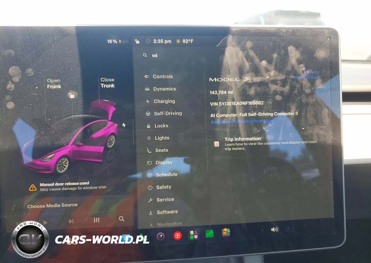 2022 Tesla Model 3 VIN:5YJ3E1EA0NF185682 - 9