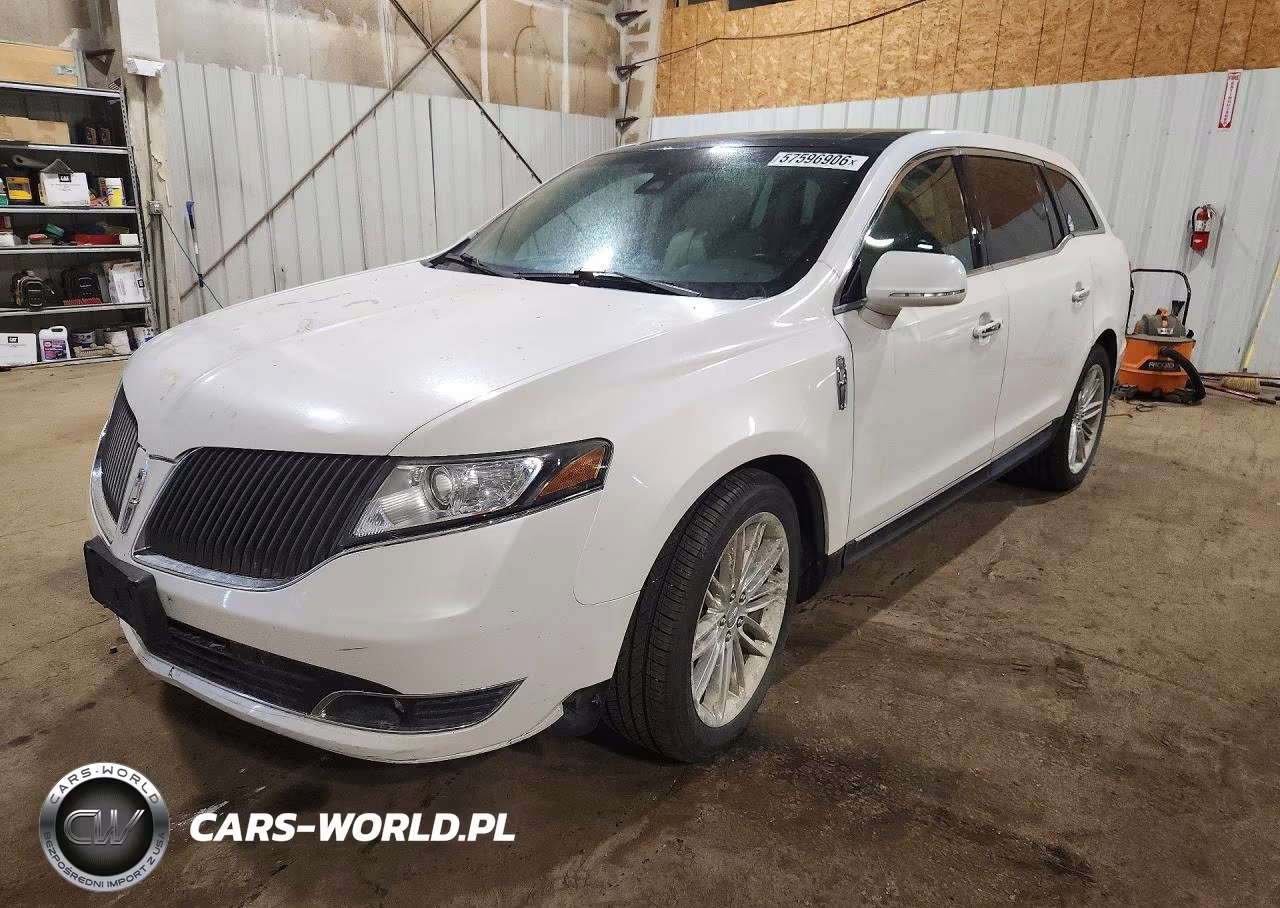 2013 Lincoln Mkt – zdjęcie 1 z 13