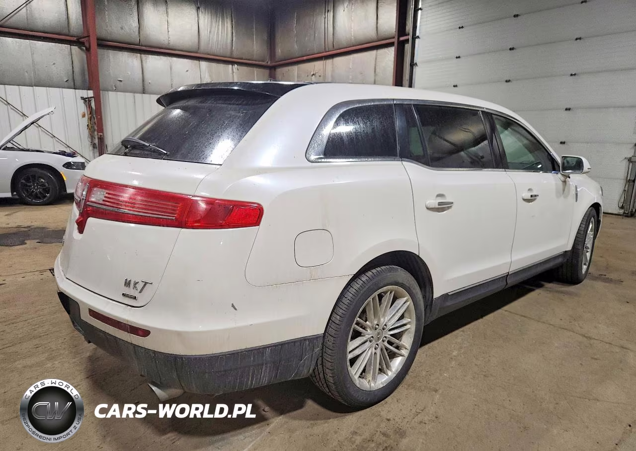2013 Lincoln Mkt VIN:2LMHJ5AT2DBL57058 - 3