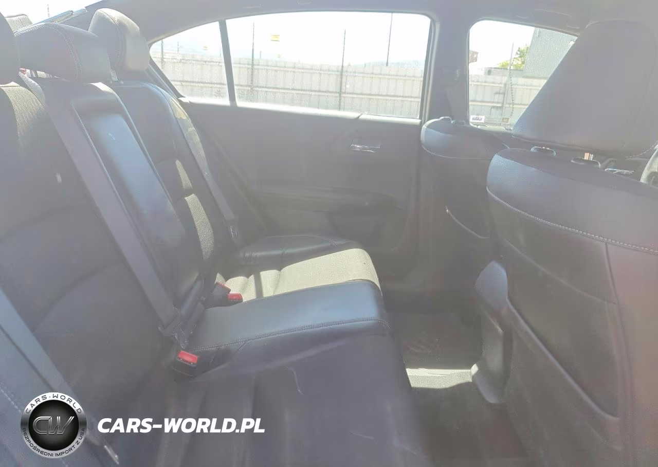 2017 Honda Accord Sport VIN:1HGCR2F57HA059233 - 10