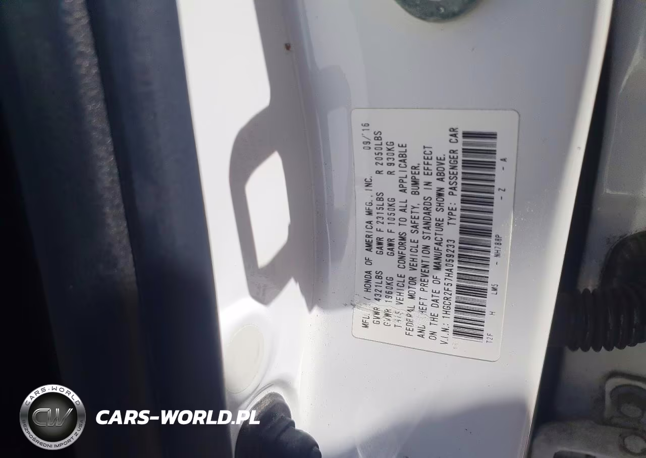 2017 Honda Accord Sport VIN:1HGCR2F57HA059233 - 13