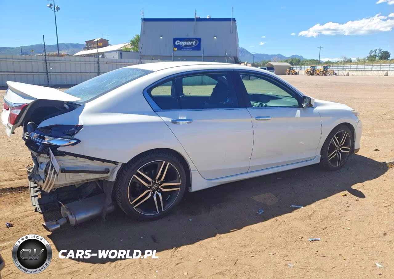 2017 Honda Accord Sport VIN:1HGCR2F57HA059233 - 3